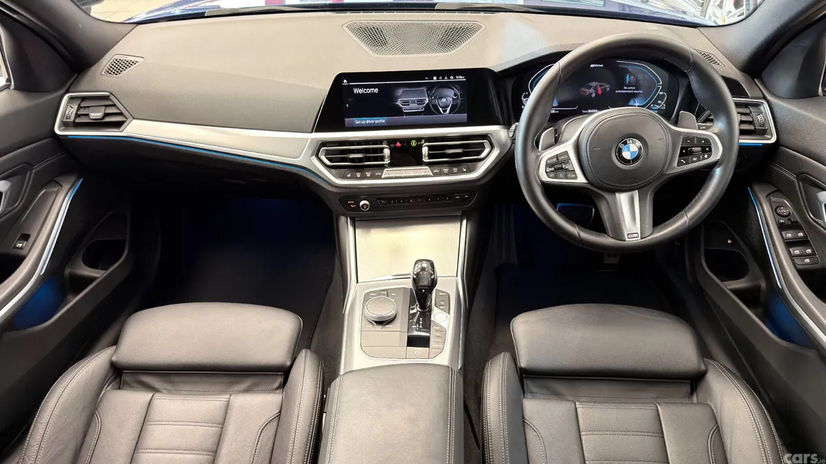 BMW 3-Series Saloon, Petrol Plug-in Hybrid, 2021, Blue
