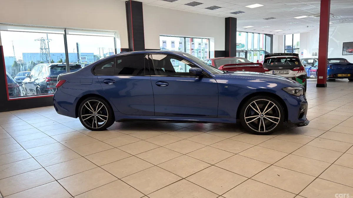 BMW 3-Series Saloon, Petrol Plug-in Hybrid, 2021, Blue