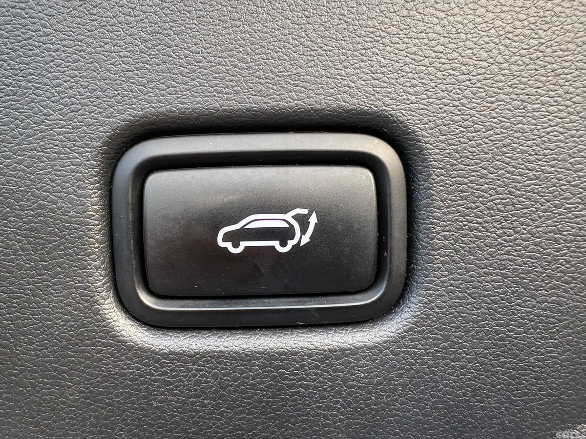 Hyundai Tucson SUV, Diesel, 2022, White