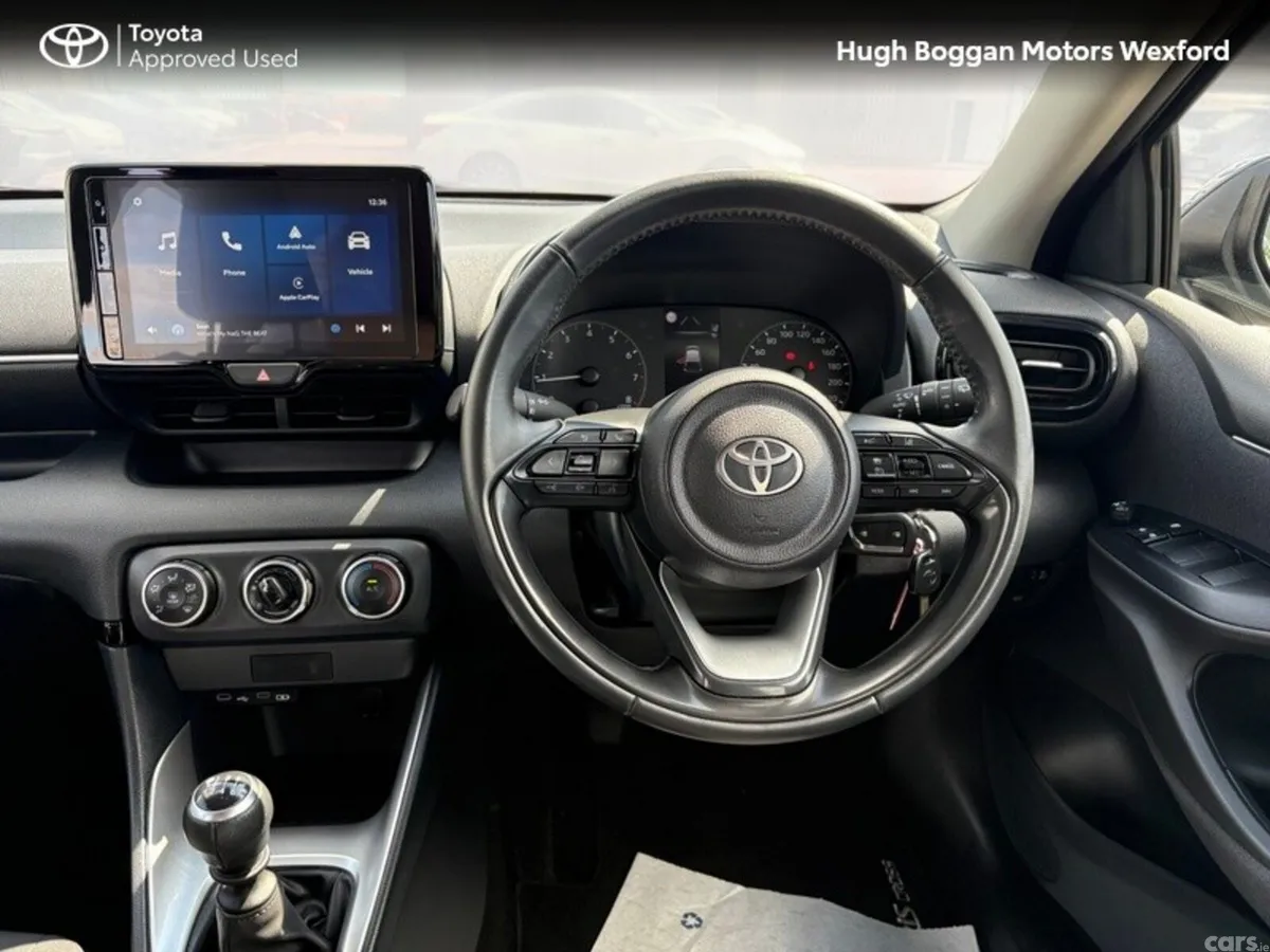 Toyota Yaris Hatchback, Petrol, 2024, Grey