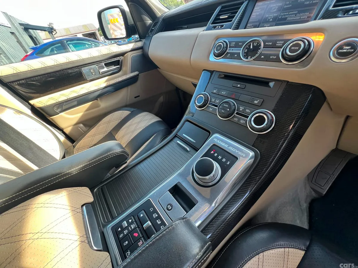 Land Rover Range Rover Sport SUV, Diesel, 2012, Gold