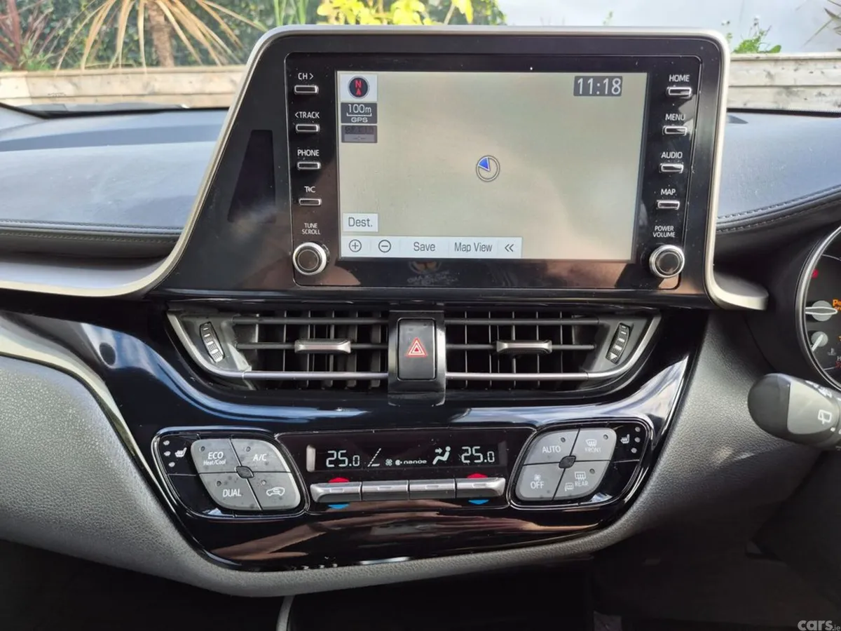 Toyota C-HR SUV, Petrol Hybrid, 2021, Blue