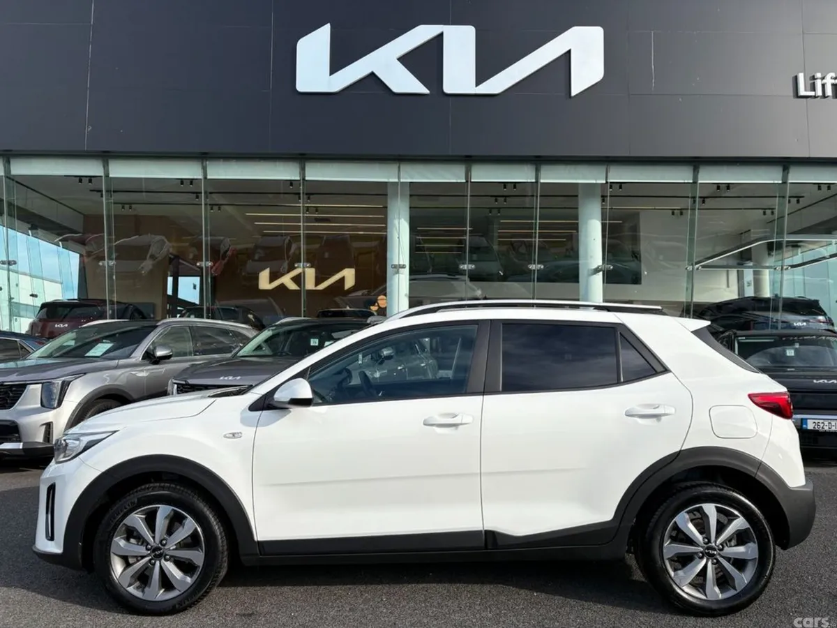 Kia Stonic Hatchback, Petrol, 2024, White