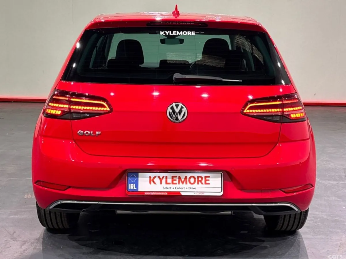 Volkswagen Golf Hatchback, Petrol, 2019, Red