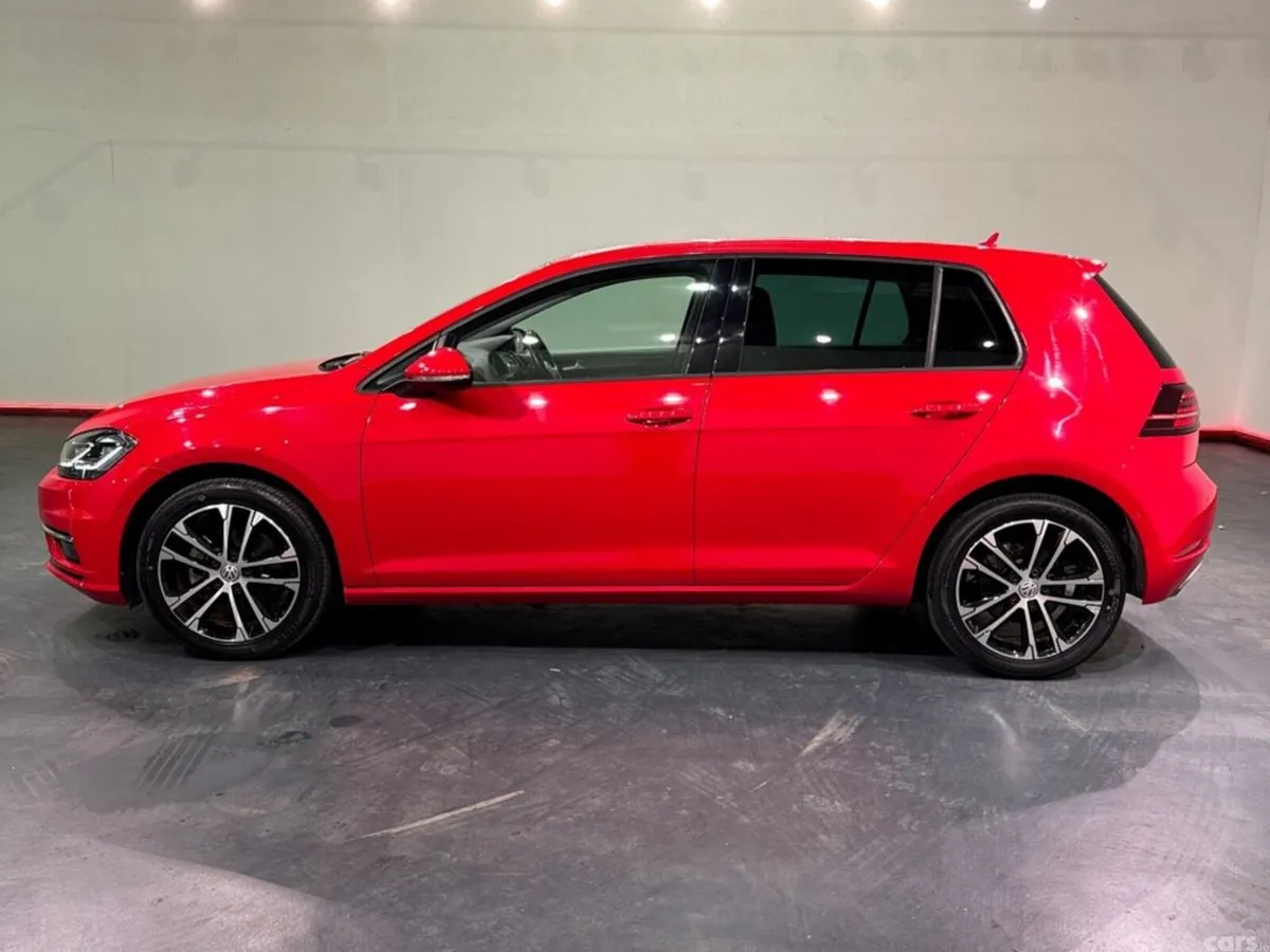 Volkswagen Golf Hatchback, Petrol, 2019, Red