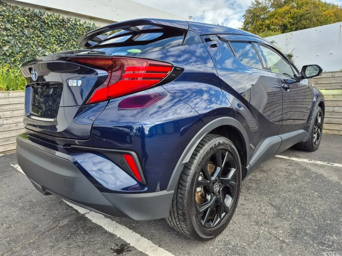 Toyota C-HR SUV, Petrol Hybrid, 2021, Blue