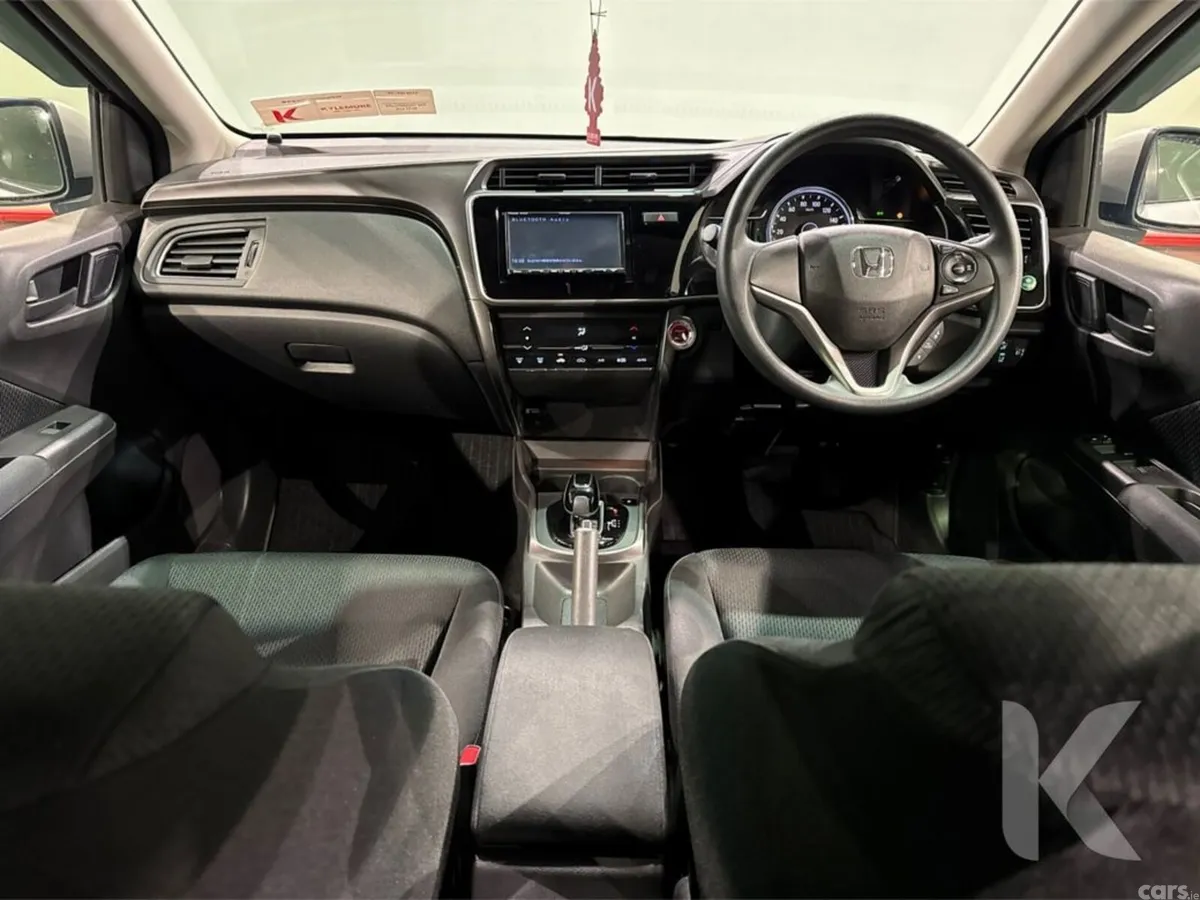 Honda Grace Saloon, Petrol Hybrid, 2021, Silver