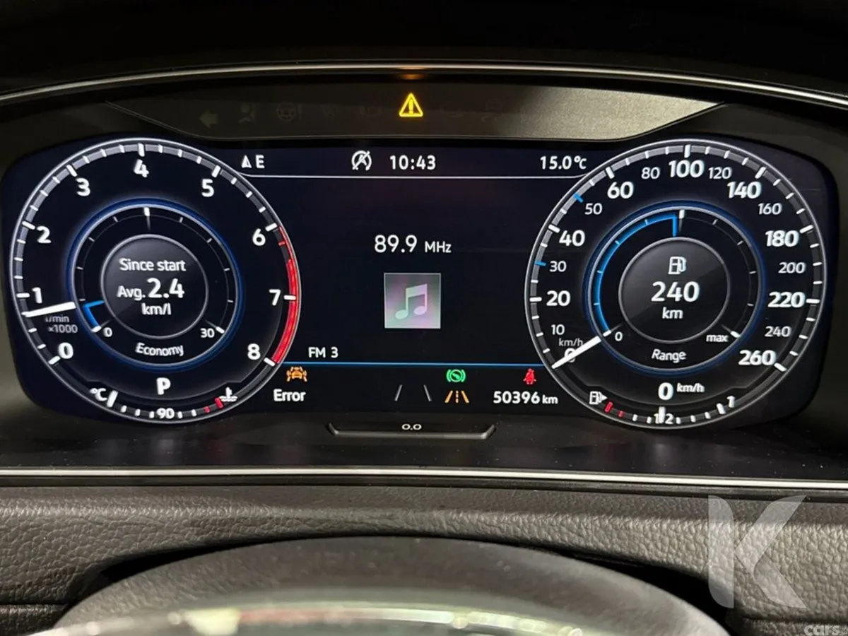 Volkswagen Golf Hatchback, Petrol, 2019, Red