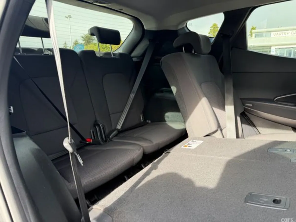 Hyundai Santa Fe Estate, Diesel, 2013, Black