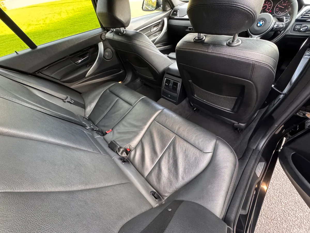 BMW 3-Series Saloon, Diesel, 2016, Black