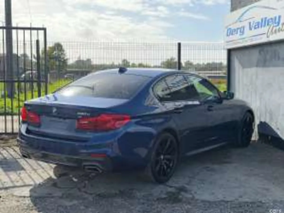 BMW 5-Series Saloon, Diesel, 2019, Blue