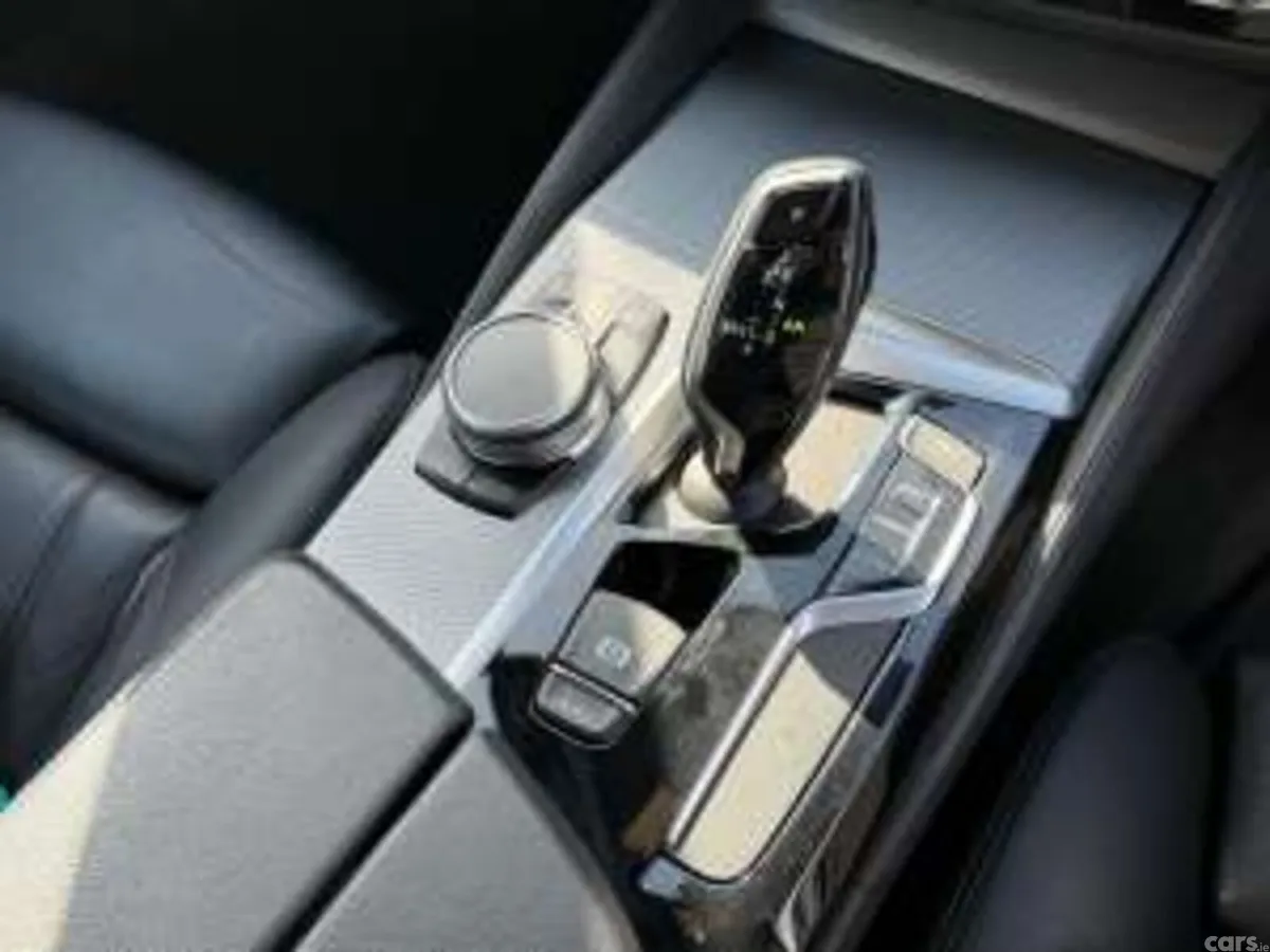 BMW 5-Series Saloon, Diesel, 2019, Blue
