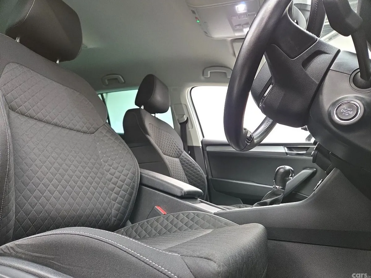 Skoda Superb Estate, Diesel, 2023, Grey