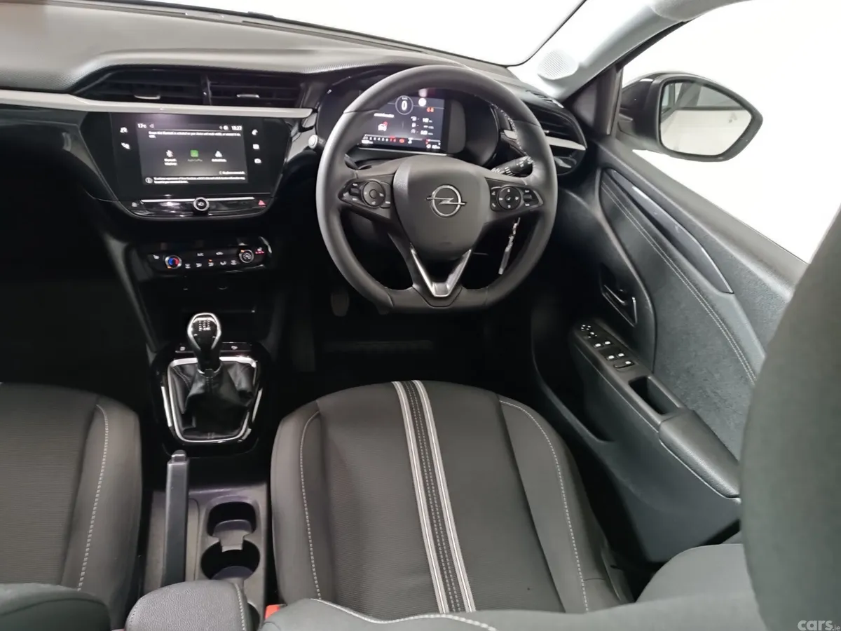Opel Corsa Hatchback, Petrol, 2023, White