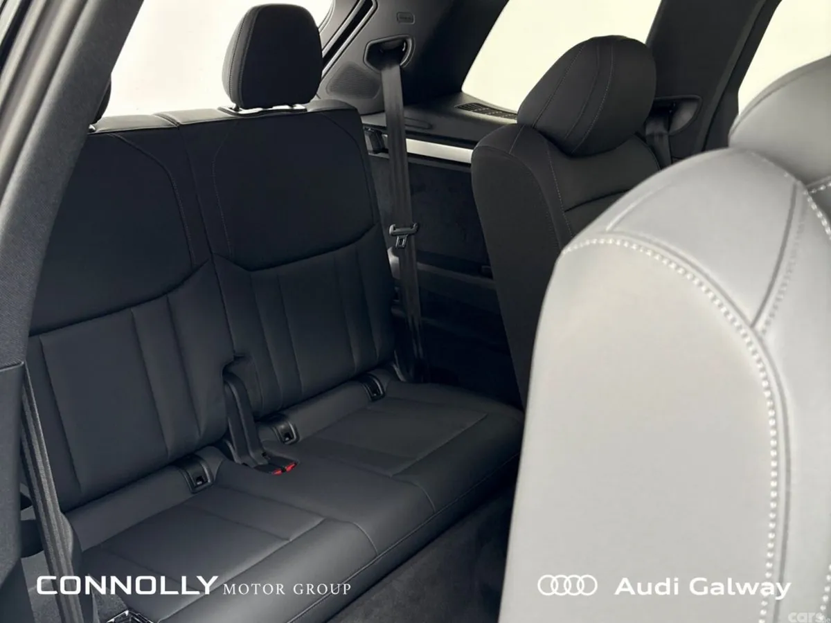 Audi Q7 SUV, Diesel, 2027, Green