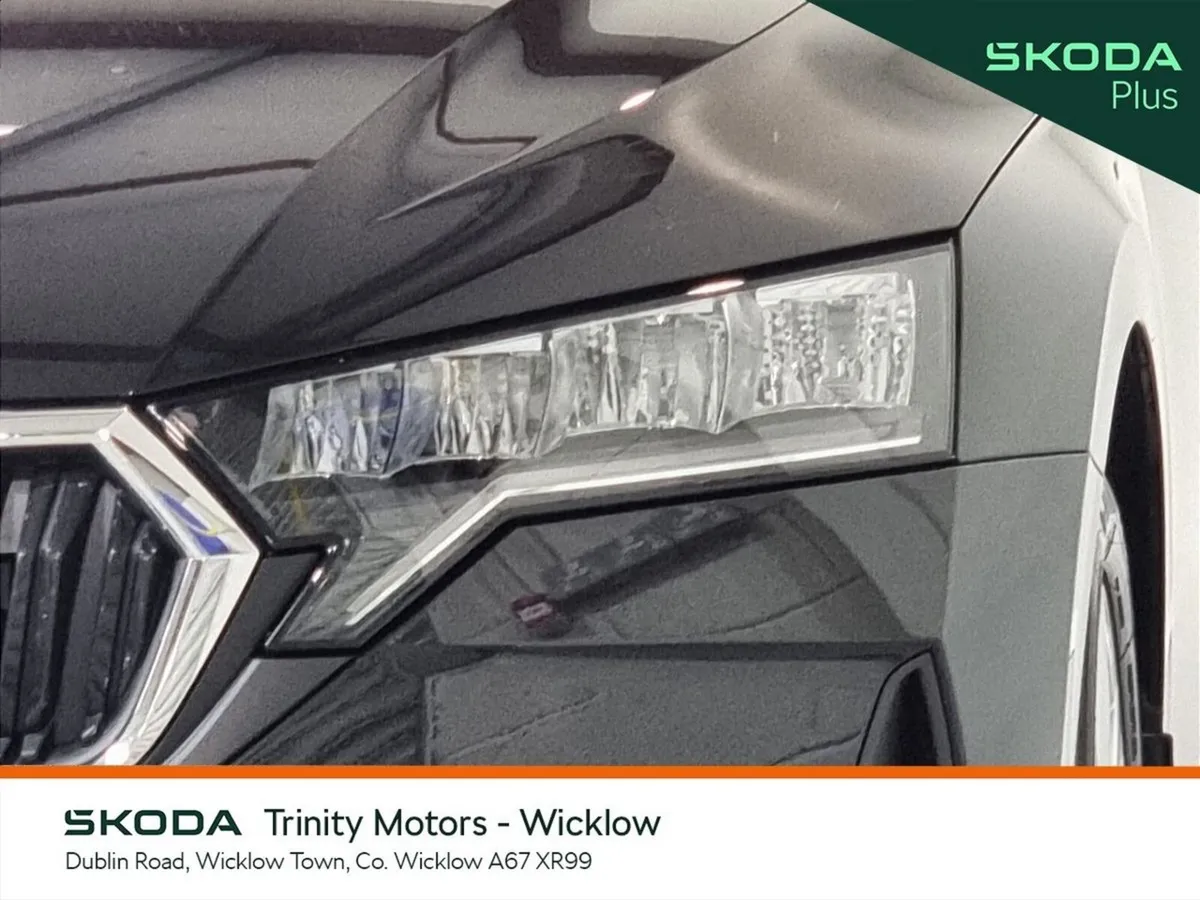 Skoda Octavia Saloon, Petrol, 2026, Black