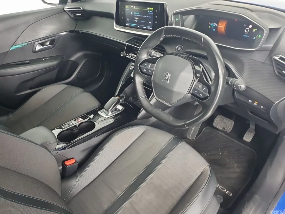 Peugeot 208 Hatchback, Electric, 2022, Blue