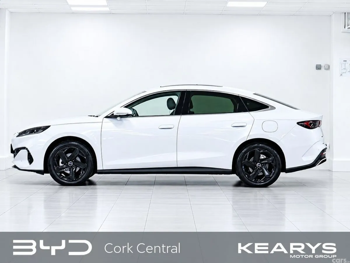 BYD Seal 6 Saloon, Petrol Plug-in Hybrid, 2026, White