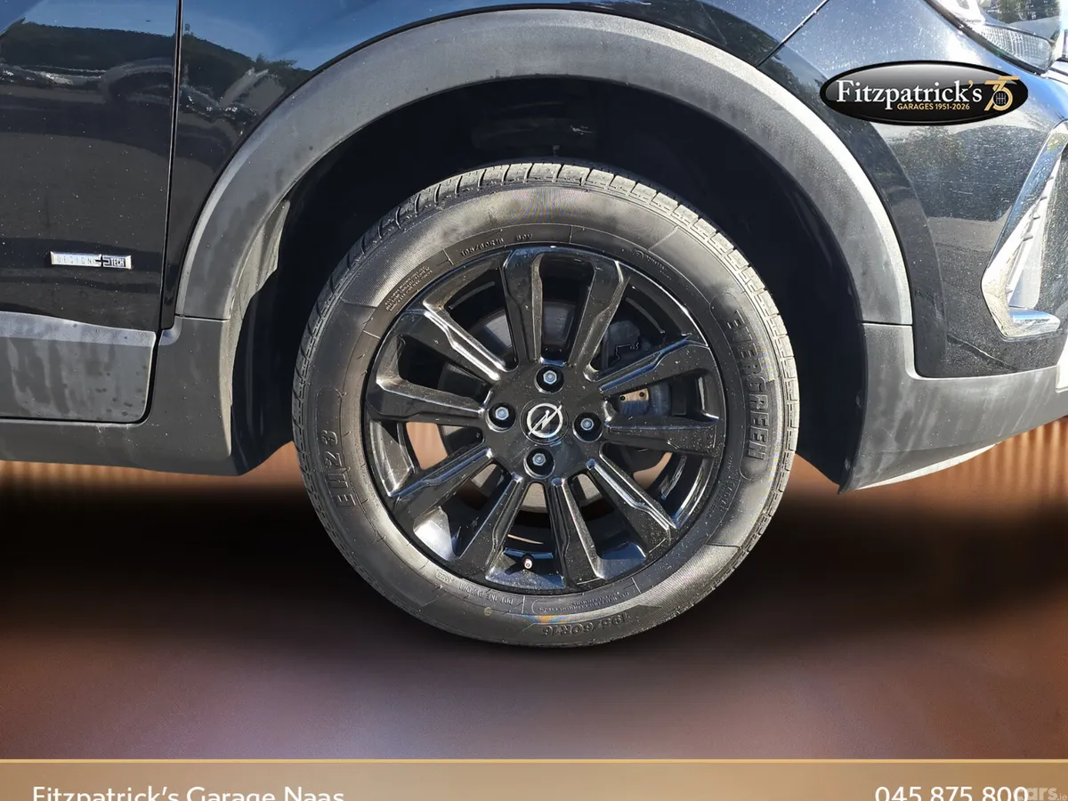 Opel Crossland X SUV, Petrol, 2023, Black
