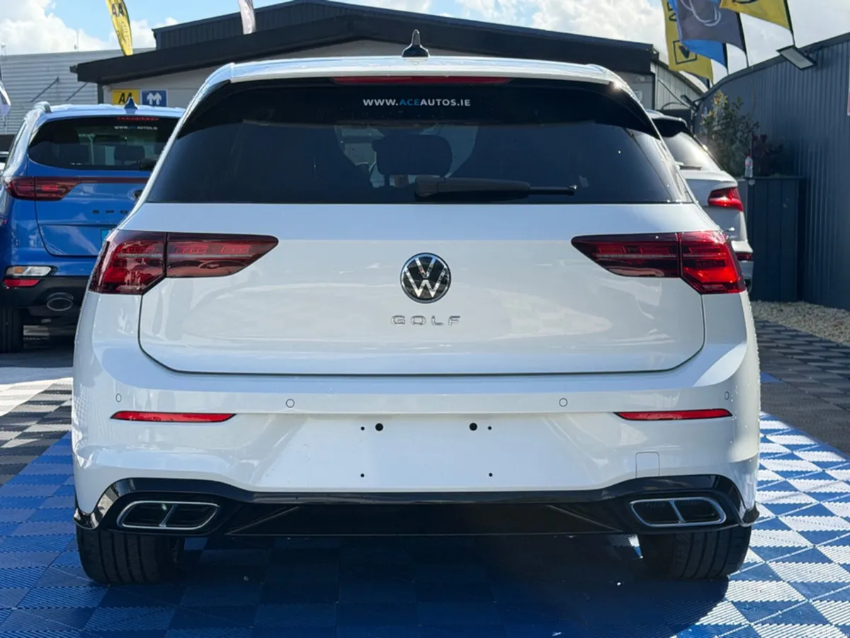 Volkswagen Golf Hatchback, Diesel, 2023, White