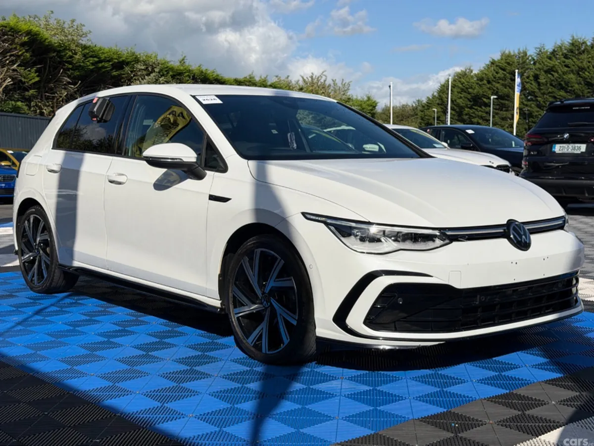 Volkswagen Golf Hatchback, Diesel, 2023, White
