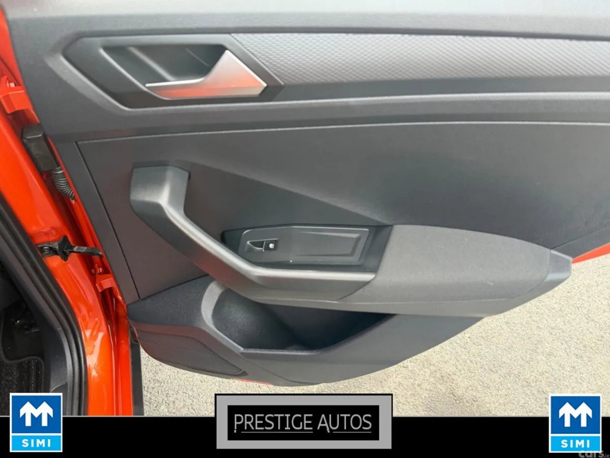 Volkswagen T-Roc SUV, Diesel, 2020, Orange