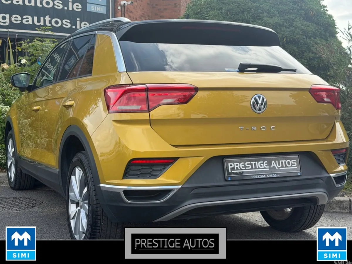 Volkswagen T-Roc SUV, Diesel, 2020, Gold