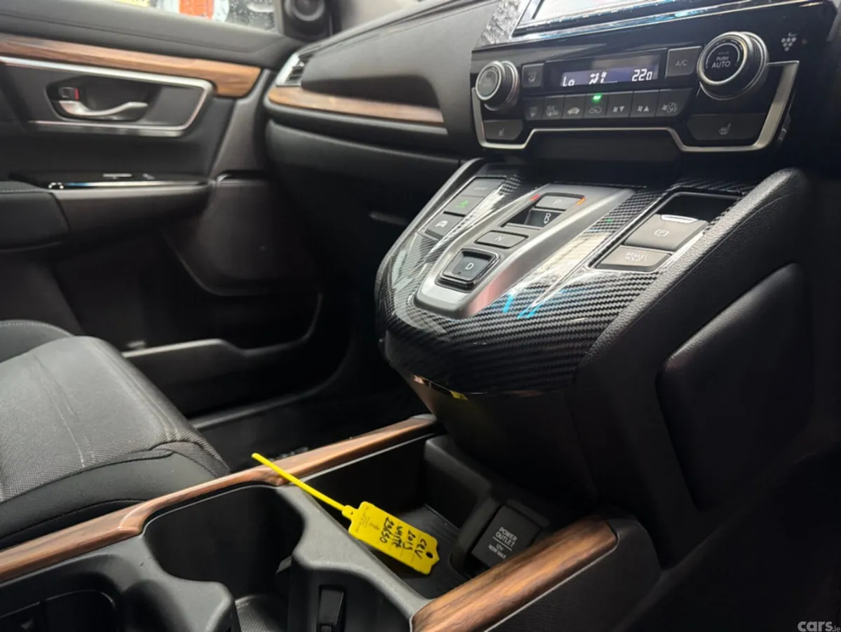 Honda CR-V SUV, Petrol Hybrid, 2019, White