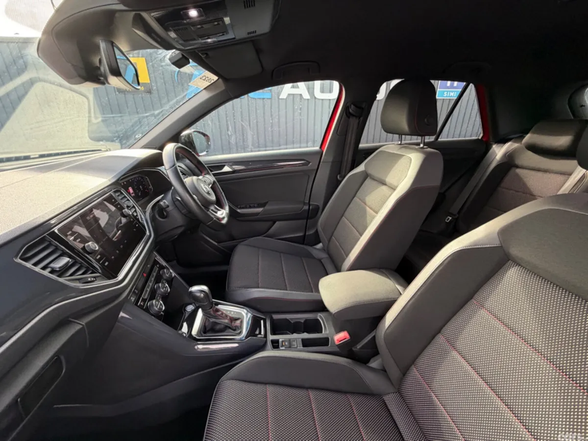 Volkswagen T-Roc SUV, Diesel, 2021, Red