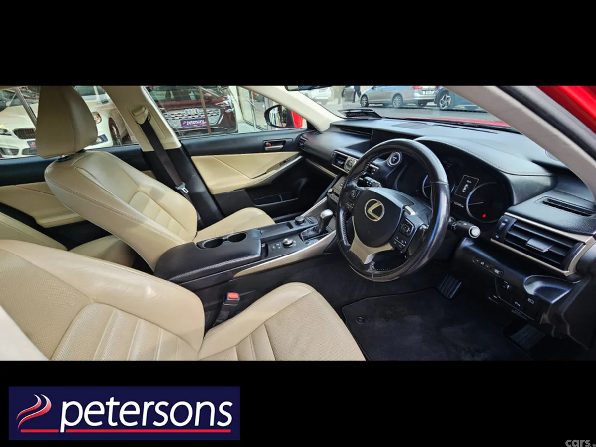 Lexus IS Saloon, Petrol Hybrid, 2017, Red