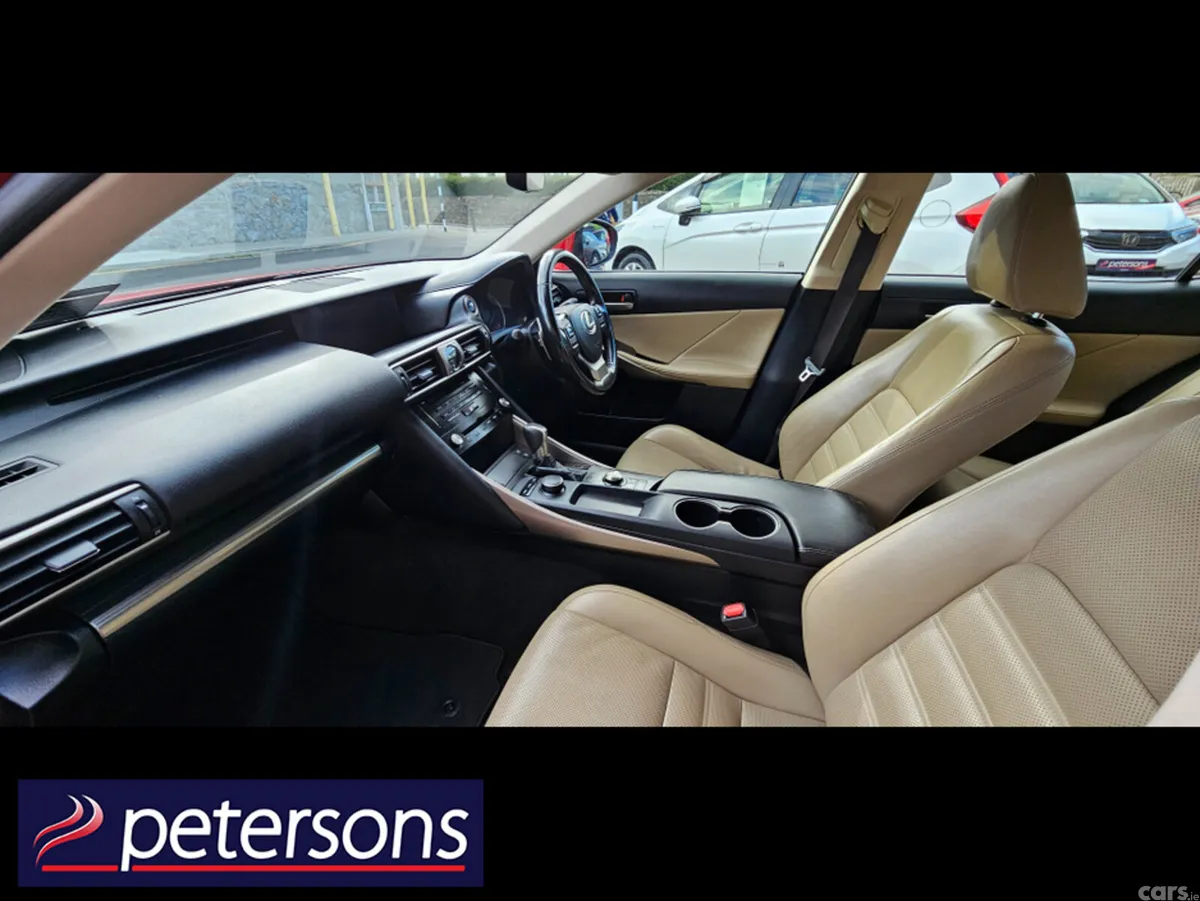 Lexus IS Saloon, Petrol Hybrid, 2017, Red