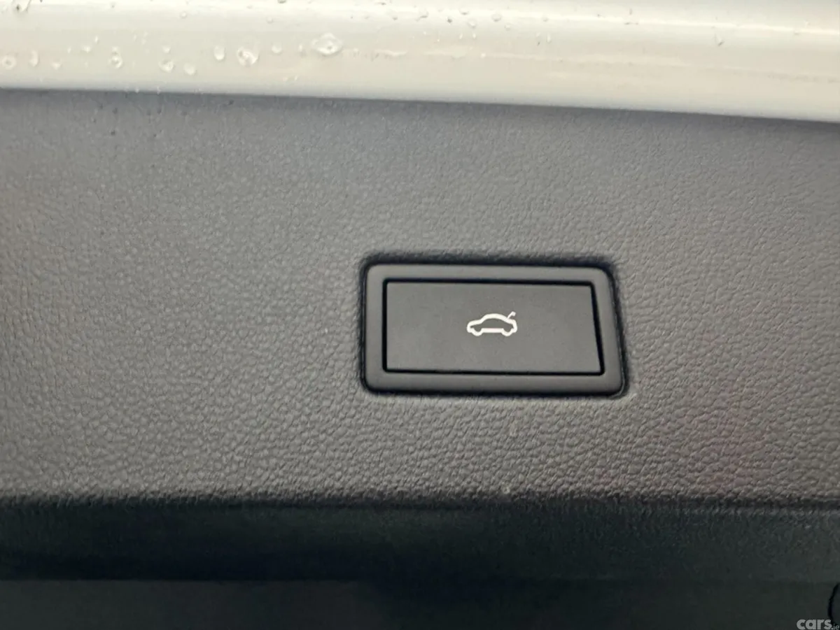 Volkswagen T-Roc SUV, Diesel, 2024, White