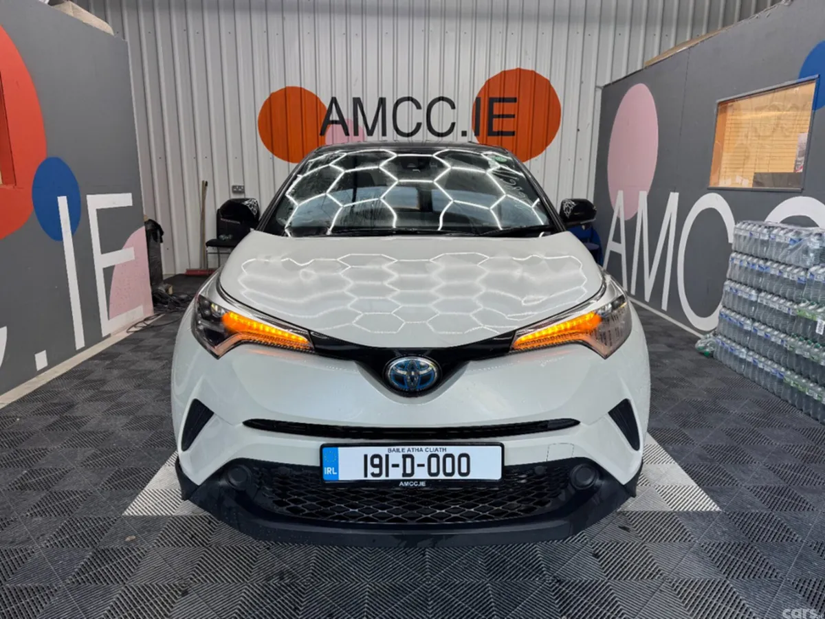 Toyota C-HR SUV, Petrol, 2019, White