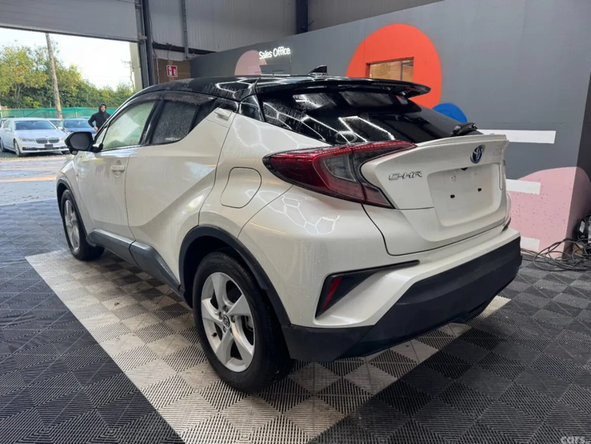 Toyota C-HR SUV, Petrol, 2019, White
