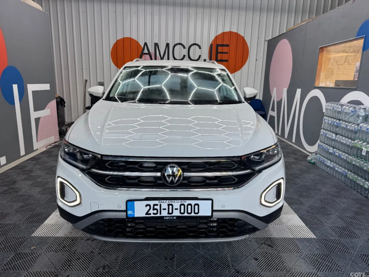 Volkswagen T-Roc SUV, Diesel, 2025, White