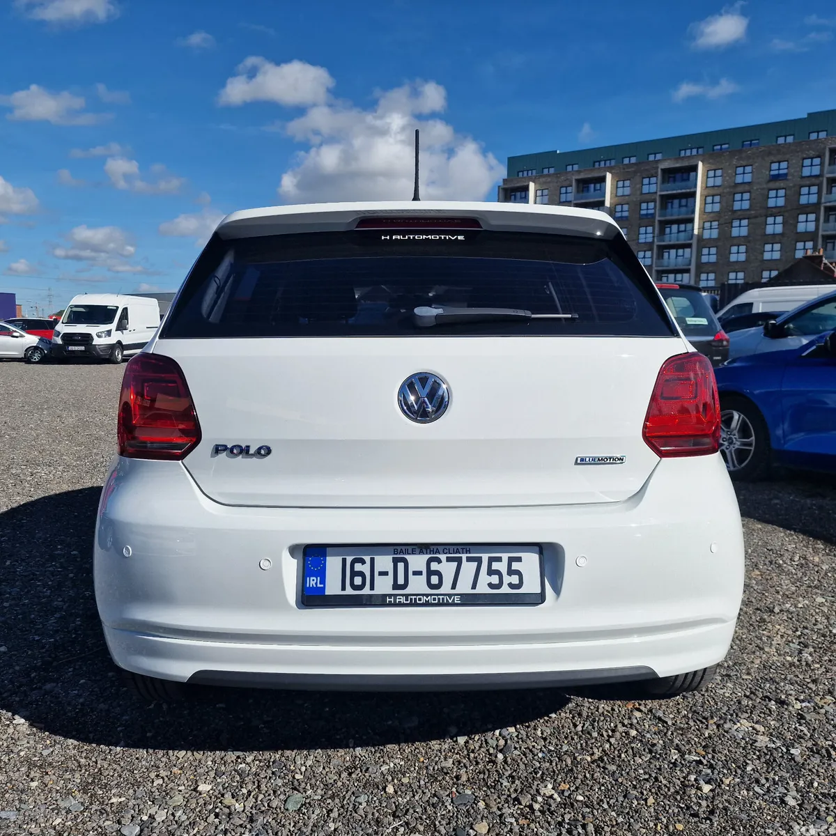 Volkswagen Polo Hatchback, Petrol, 2016, White