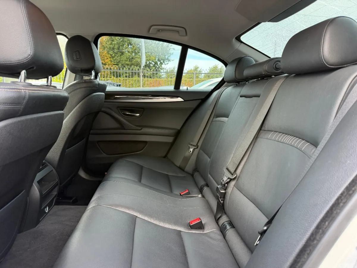 BMW 5-Series Saloon, Diesel, 2015, White