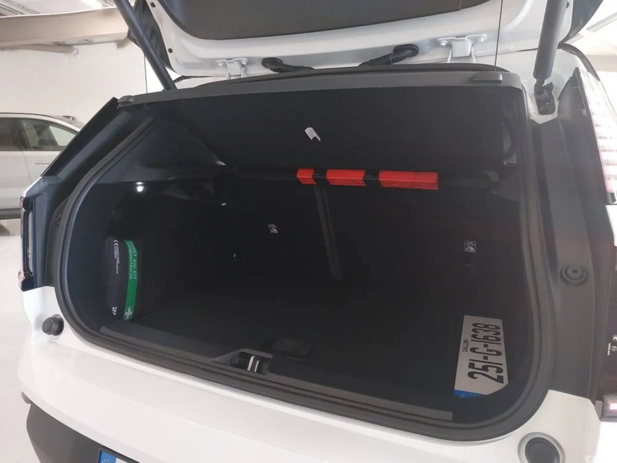 Volvo EX30 SUV, Electric, 2025, White
