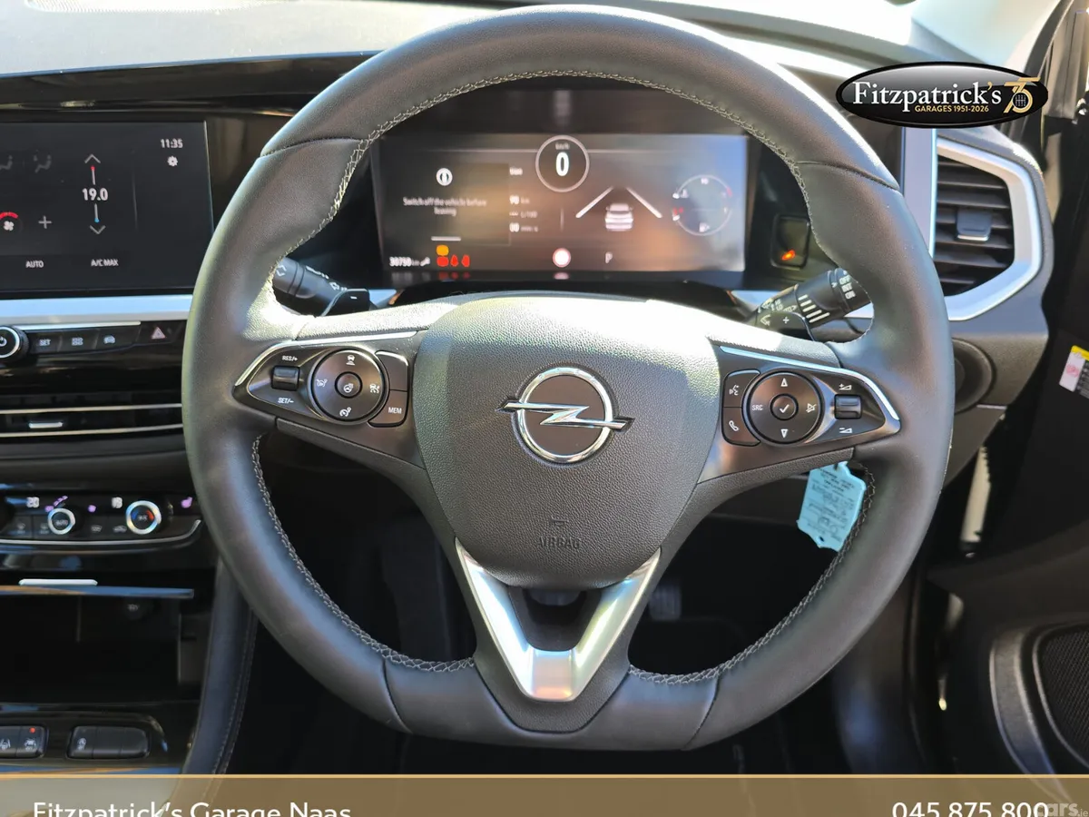 Opel Grandland X SUV, Petrol, 2024, Black