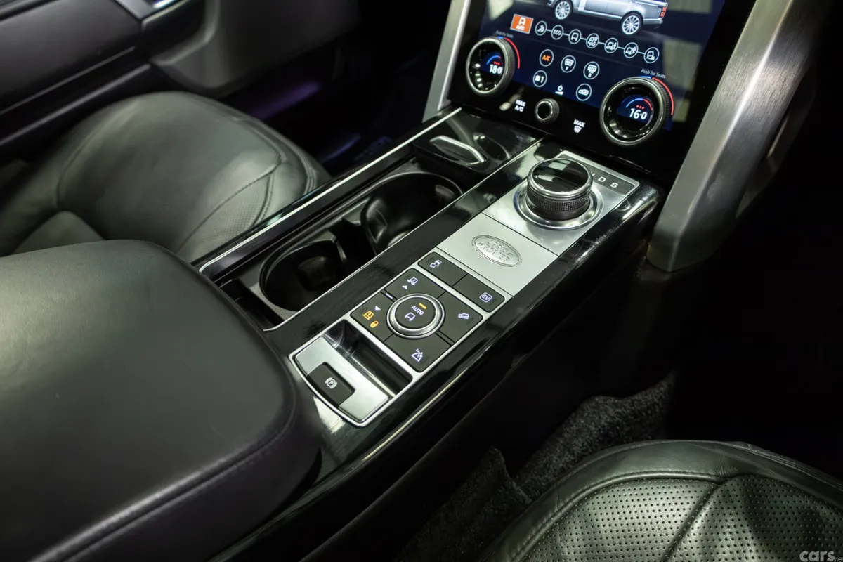 Land Rover Range Rover SUV, Petrol Plug-in Hybrid, 2021, Grey