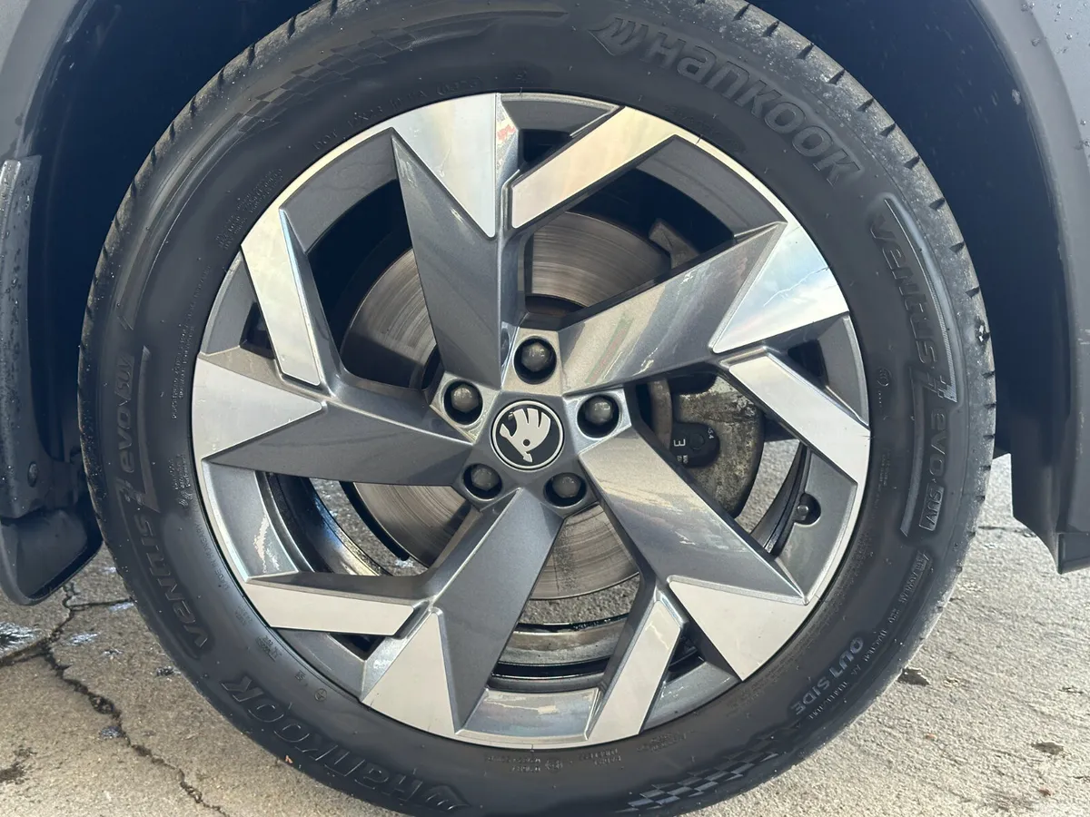 Skoda Kodiaq SUV, Diesel, 2025, Grey