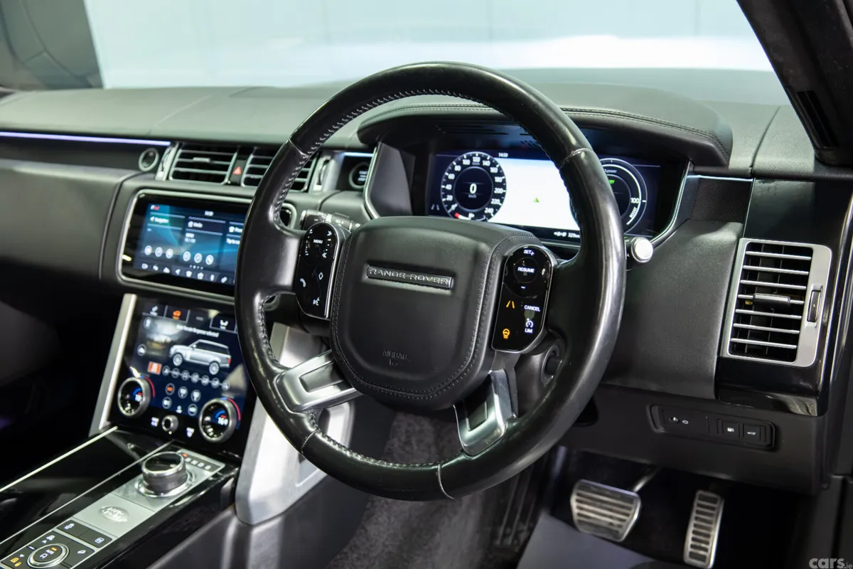 Land Rover Range Rover SUV, Petrol Plug-in Hybrid, 2021, Grey