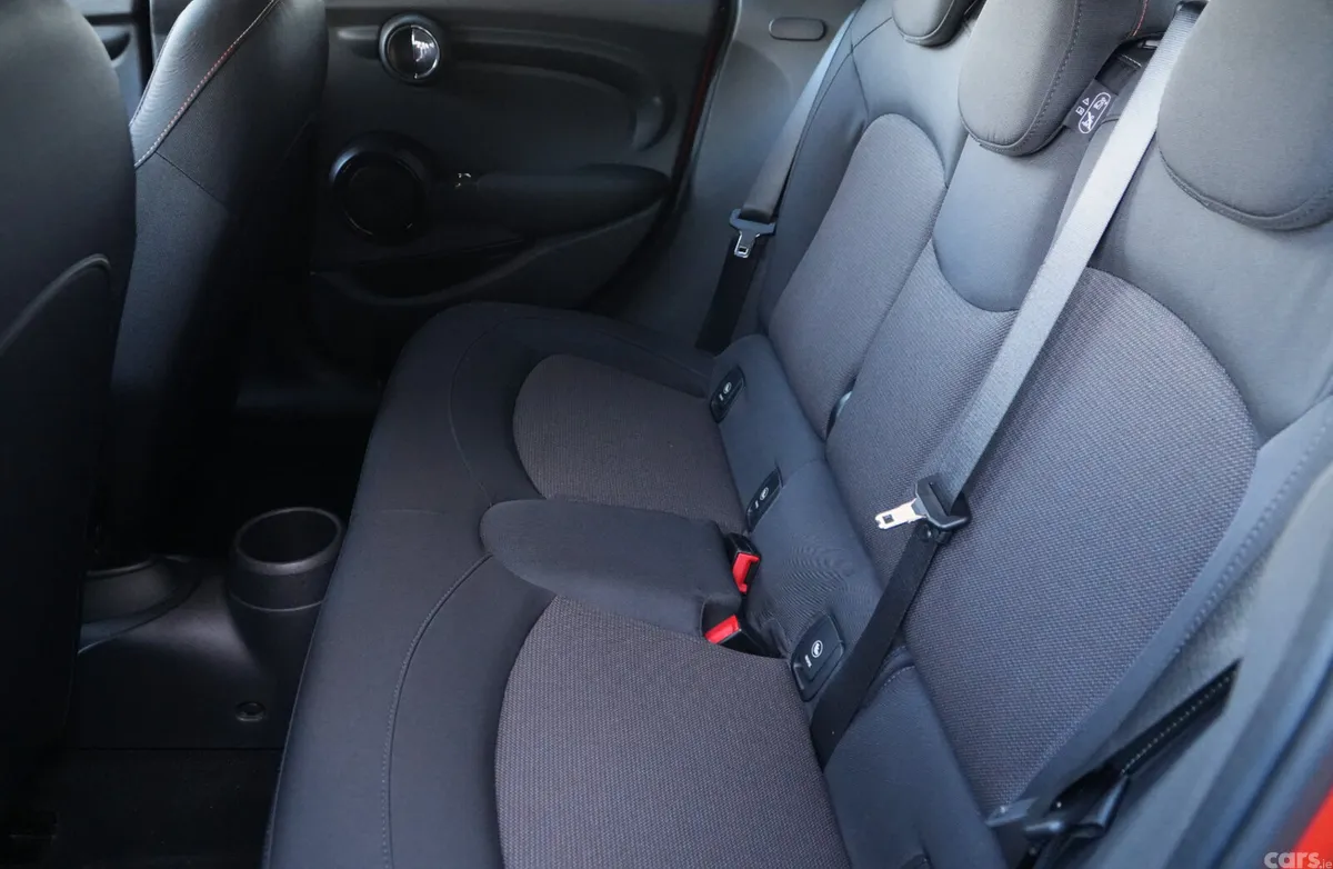 Mini Cooper Hatchback, Petrol, 2019, Red