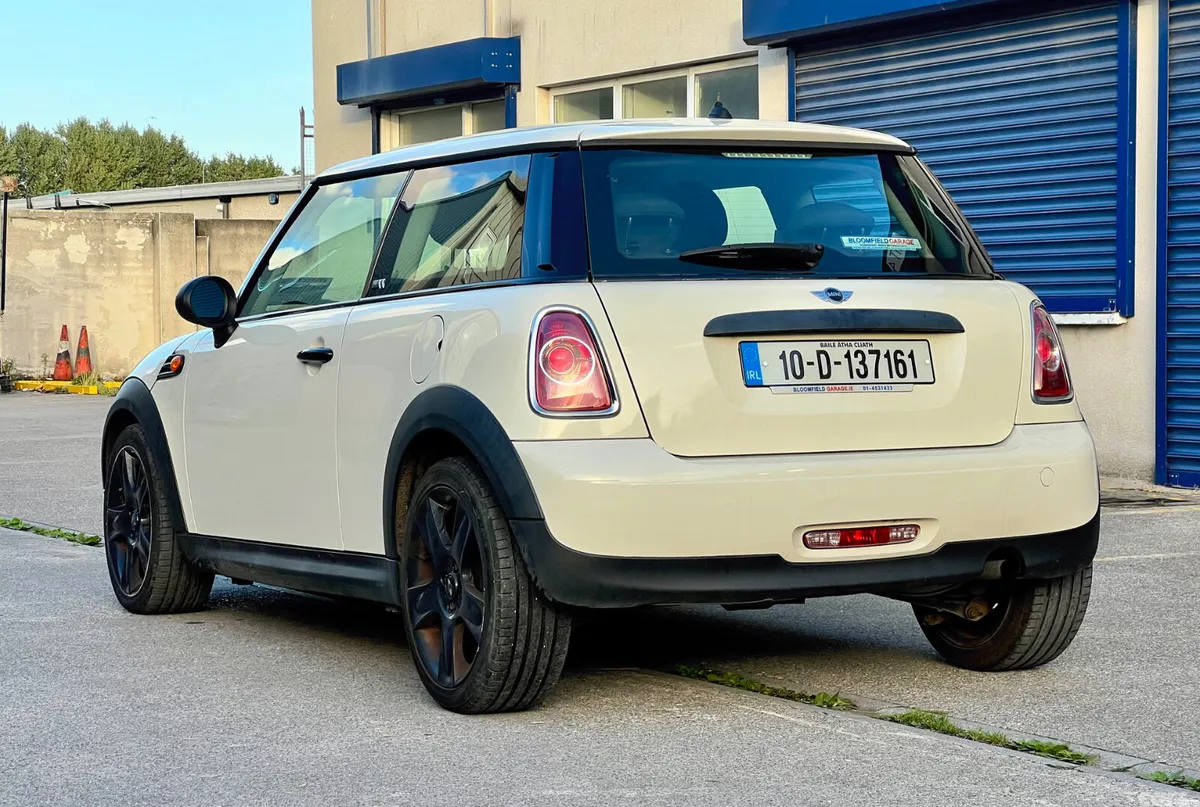 Mini First Hatchback, Petrol, 2010, Beige