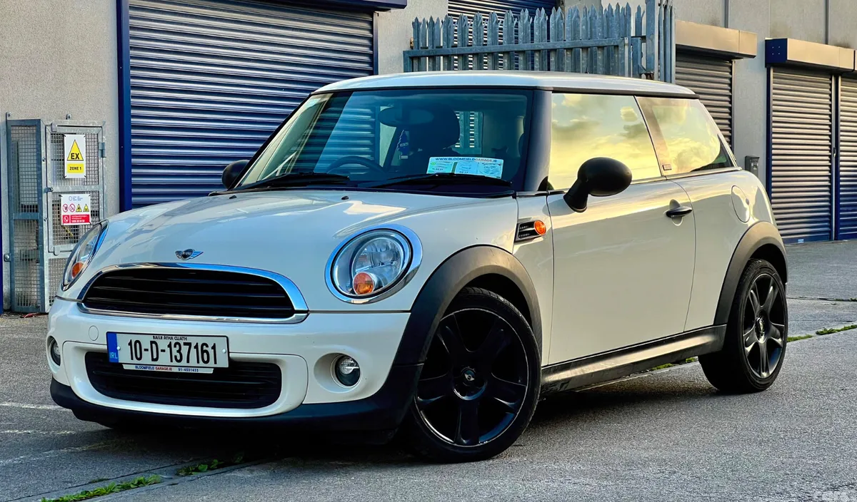 Mini First Hatchback, Petrol, 2010, Beige