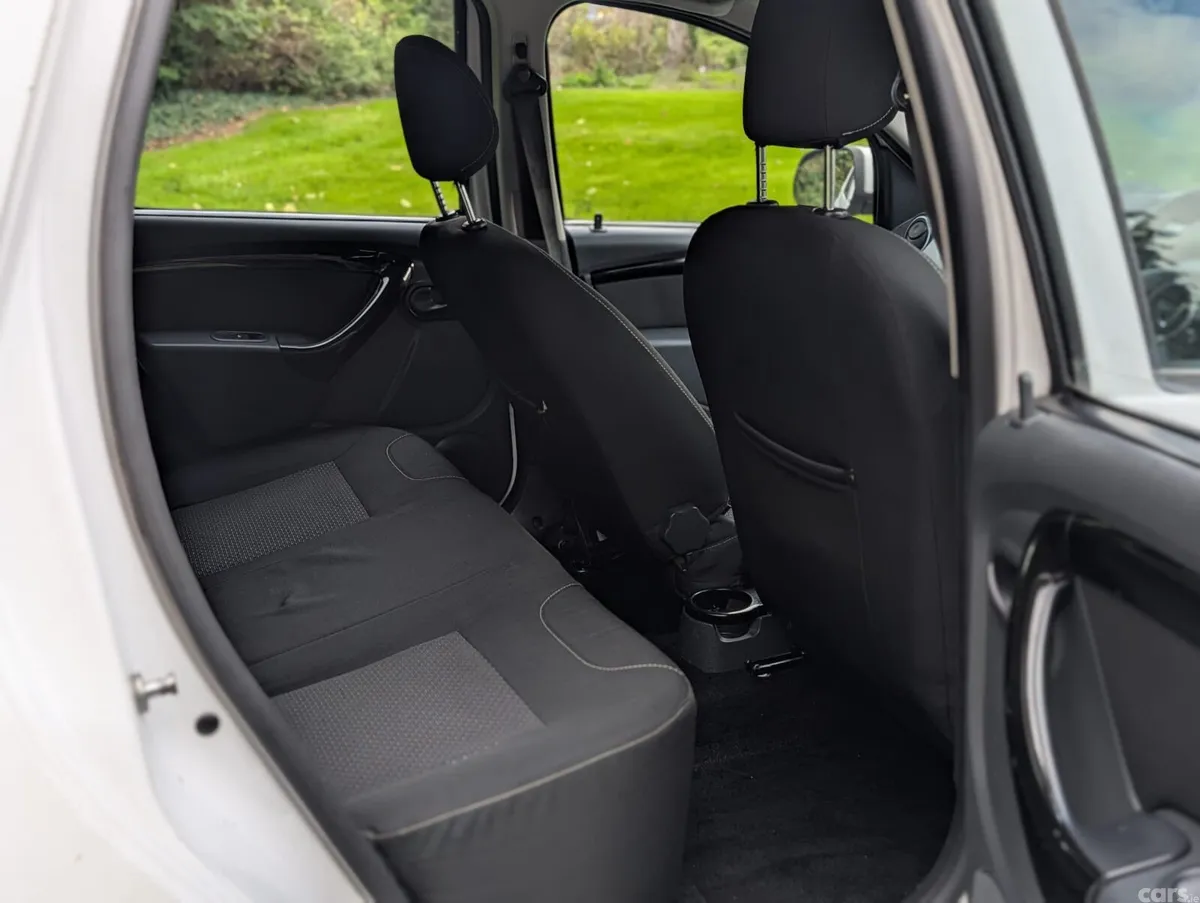 Dacia Duster SUV, Diesel, 2015, White