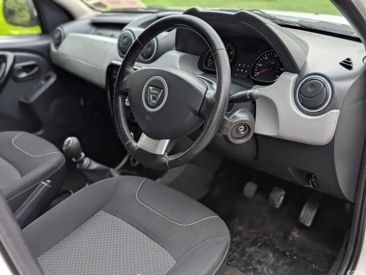 Dacia Duster SUV, Diesel, 2015, White