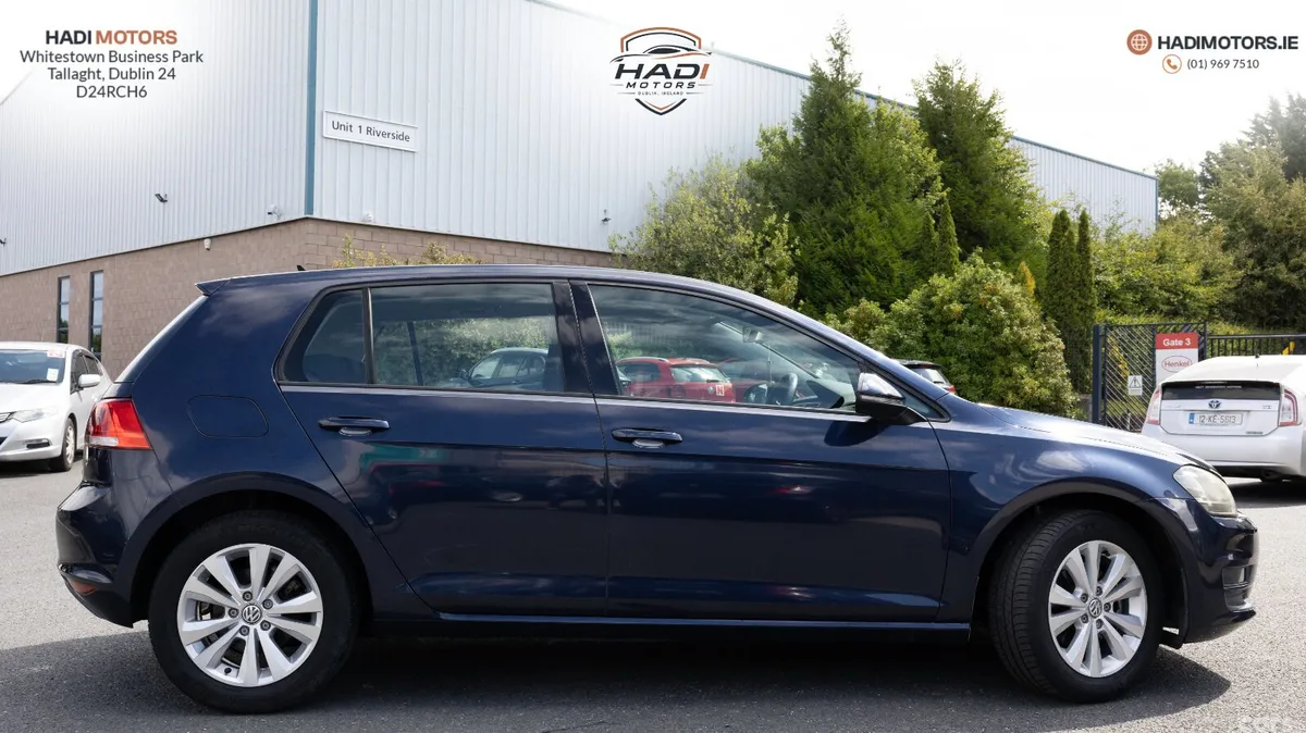 Volkswagen Golf Hatchback, Petrol, 2016, Blue