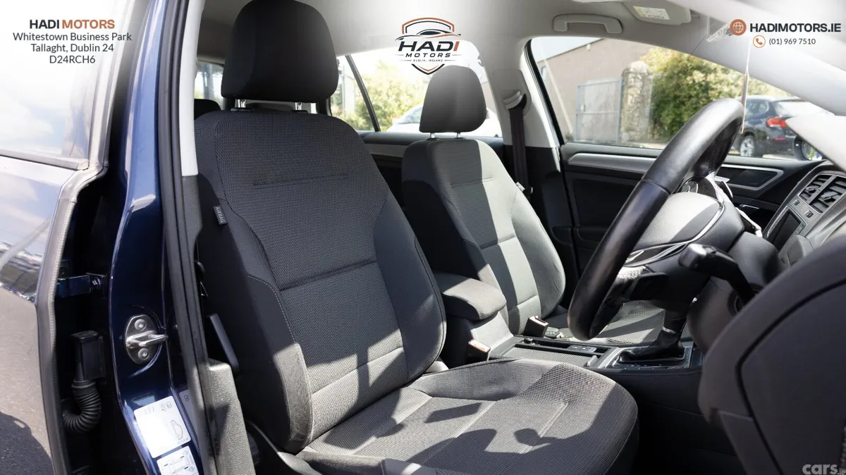 Volkswagen Golf Hatchback, Petrol, 2016, Blue