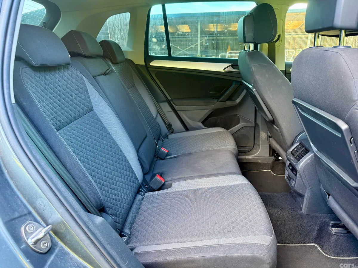 Volkswagen Tiguan SUV, Diesel, 2018, Grey